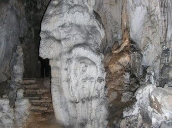 Lovinački turistički forumCerovačke pećine 3